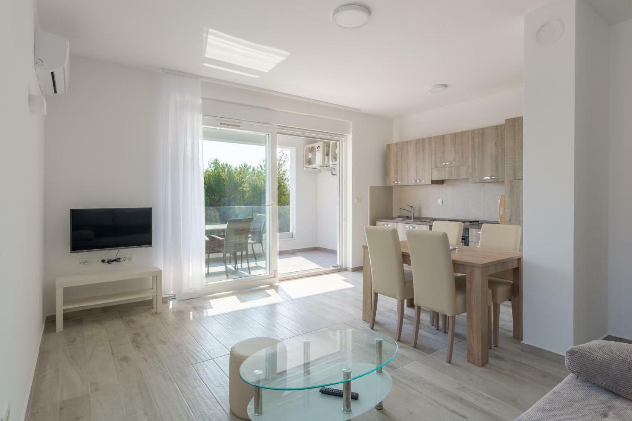 Apartmanska Kuca Luna Appartement Bibinje Buitenkant foto